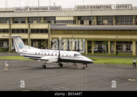 L'Aéroport International de Douala Cameroun Afrique Banque D'Images