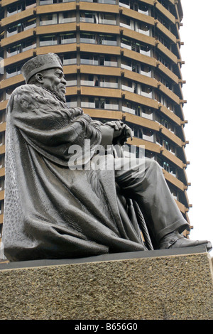 Statue de Jomo Kenyatta, City Square, Nairobi, Kenya, Afrique Banque D'Images