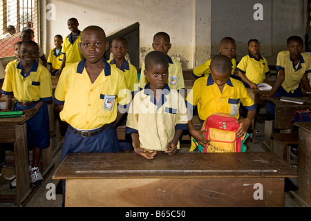 School Douala Cameroun Afrique Banque D'Images