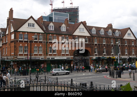 L'extérieur du marché de Spitalfields, Commercial Street London E1 UK Banque D'Images