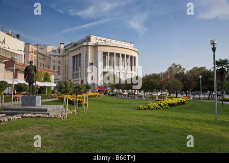 Bâtiment du théâtre Études Makedonia macédonien Thessalonique Grèce Europe Banque D'Images