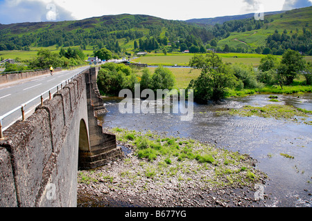 Pont Pont de Oich Loch Oich Highlands d'Ecosse Grande-Bretagne UK Banque D'Images