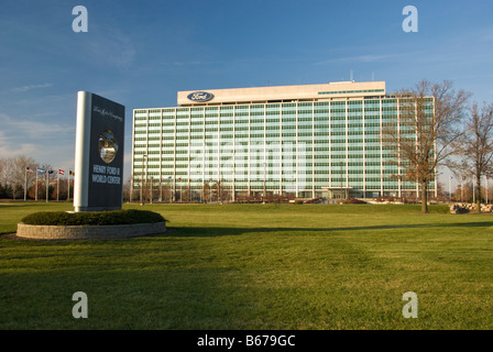 Ford Motor Company World Headquarters Dearborn Michigan USA Banque D'Images