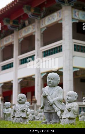 Statue de pierre à Kong Meng San Phor Kark Voir Monastère Banque D'Images