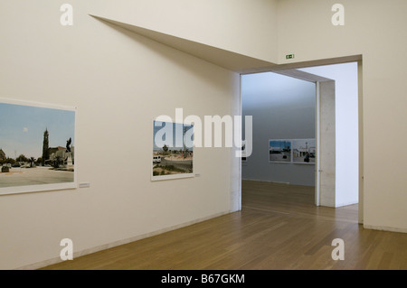 Hall de l'exposition du Musée d'Art Moderne de la Fondation Serralves à Porto, Portugal Banque D'Images