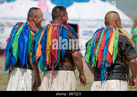 Les lutteurs de Mongolie à l'été Festival Naadam en Mongolie intérieure, Chine Xiwuzhumuqinqi Banque D'Images