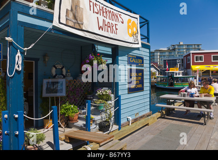 Des maisons flottantes et des cadeaux 'Fishermans Wharf' 'Victoria' 'l'île de Vancouver British Columbia Canada Banque D'Images
