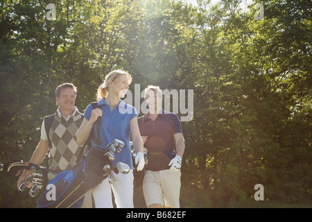 Gens jouer au golf Banque D'Images