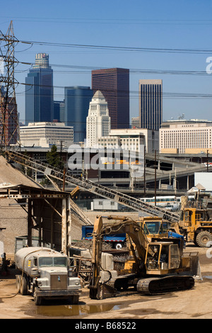 Vue de Los Angeles avec Freeway et la construction Banque D'Images