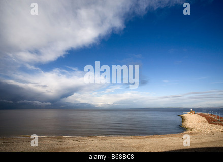 Jetée de pierre et plage de Morecambe Banque D'Images