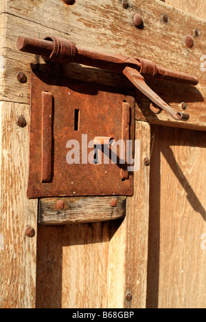 Vieille porte en abbaye bénédictine Abbaye de Cluny, Bourgogne, France Banque D'Images