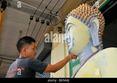 Réalisation d'une statue de Bouddha à Bangkok, Thaïlande. Banque D'Images