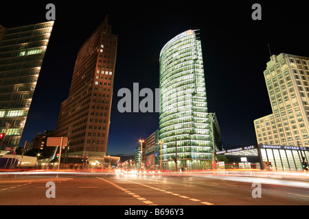 La tour Debis, Kollhof, Tour Deutsche Bahn AG, à la Potsdamer Platz à Berlin, Allemagne Banque D'Images