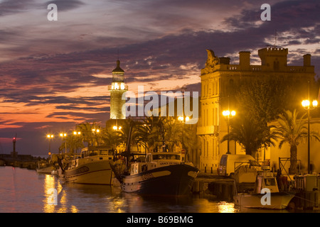 Le Grau du Roi Port Camargue Méditerranée à l'anglais, au crépuscule, en France, Europe, UNION EUROPÉENNE Banque D'Images