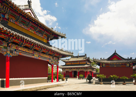 Low angle view de pagodes, Temple de la pagode à cinq, Hohhot, Inner Mongolia, China Banque D'Images