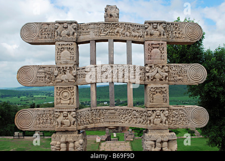 Stupa 1 ou Grand Stupa : détails sculptés sur Toran Dwar, Sanchi, Madhya Pradesh, Inde. Banque D'Images