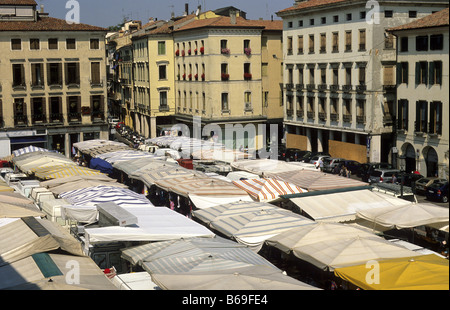 Piazza dei Frutti Padoue Vénétie Italie Banque D'Images