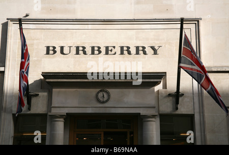 Magasin Burberry à New Bond Street, Londres Banque D'Images