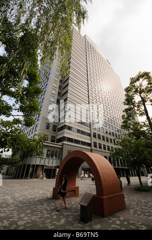 Shinjuku Bunka Quint bâtiment. Terminé en 2003 avec 112 m. / 366 pi. de hauteur. Shibuya-ku. Tokyo. Le Japon Banque D'Images