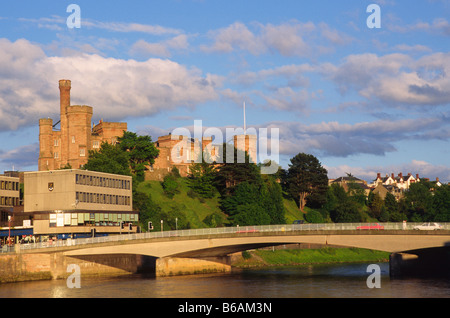 Le Château d'Inverness et de la rivière Ness, Inverness, Highland, Scotland, UK. Banque D'Images