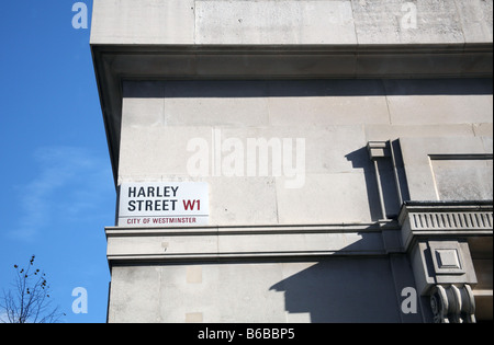 Harley Street à Londres, célèbre pour la médecine privée Banque D'Images