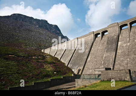 Barrage de Ben Crom Crom Ben et montagne, vallée de montagnes de Mourne, Silencieux, comté de Down, Irlande du Nord Banque D'Images