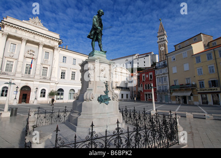 Statue de Giuseppe Tartini Piran Slovénie ville townsquare Banque D'Images