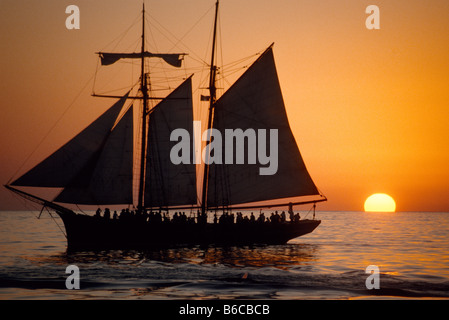 La croisière au coucher du soleil, Sunderland Cabo San Lucas, Baja Sur, Mexique Banque D'Images