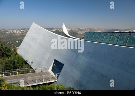 Musée d'histoire de l'holocauste (©2005 Moshe SAFDIE) Yad Vashem JÉRUSALEM ISRAËL Banque D'Images