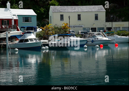 Photo de l'Flatts Village près du Pont de Pierre Lapointe, paroisse de Hamilton, Bermudes Banque D'Images