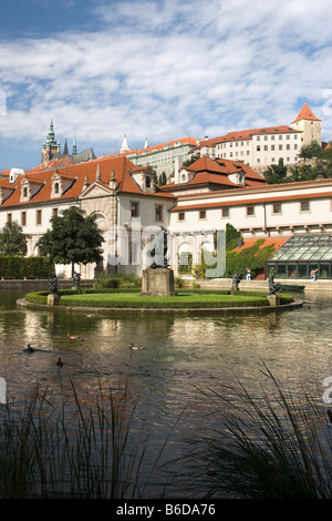 Palais Wallenstein étang jardin Ornement Mala Strana Prague RÉPUBLIQUE TCHÈQUE Banque D'Images