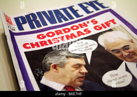 Private Eye Magazine, mai 28, 2008. Caractéristiques couvercle avant le premier ministre britannique Gordon Brown et le Chancelier Alistair Darling. Banque D'Images