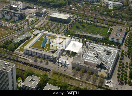 Quartier des musées avec le centre d'art et d'exposition de la République fédérale d'Allemagne, Kunstmuseum Bonn à la droite, Bonn, Nort Banque D'Images