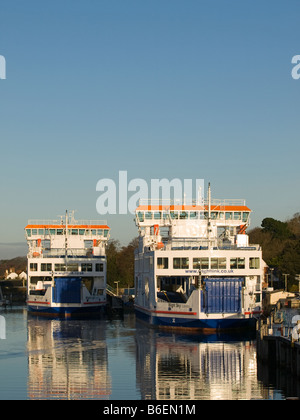 Le nouveau Wightlink ferries Wight "Light" et "Wight Sky' attendre l'entrée en service. Banque D'Images