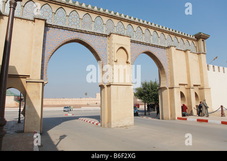 Porte de la vieille ville, Meknès, Maroc, Afrique Banque D'Images