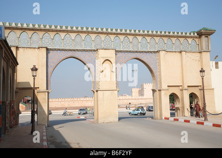 Porte de la vieille ville, Meknès, Maroc, Afrique Banque D'Images