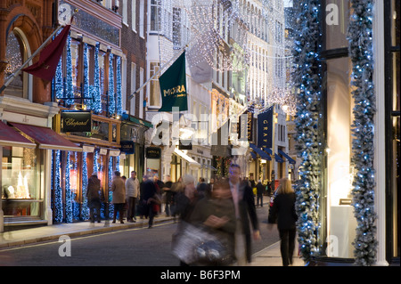 Boutiques de Bond Street à l'époque de Noël London United Kingdom Banque D'Images