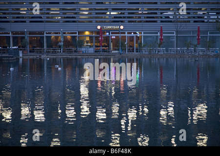 Gastronomie au port de Duisburg, en Allemagne, en Rhénanie du Nord-Westphalie, région de la Ruhr, Duisburg Banque D'Images