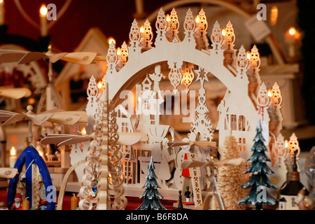 Motif d'un marché de Noël dans une ville allemande. Banque D'Images