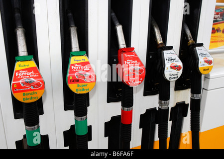 Pompes à essence, carburant Banque D'Images