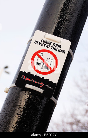 Les panneaux placés autour de Preston par le conseil municipal pour faire face à des comportements antisociaux dans la ville. Banque D'Images