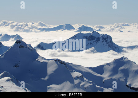 Vue panoramique du Mont Schilthorn Piz Gloria, dans les Alpes Bernoises, Lauterbrunnen, Switzlerand, Europe Banque D'Images