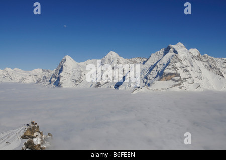 Vue panoramique du Mont Schilthorn Piz Gloria, sur le sommet de Birg station sur la face nord de l'Eiger avec, Grindelwald, Oberland Banque D'Images