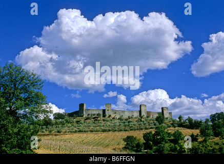 Ville médiévale fortifiée, Monteriggioni, Province de Sienne, Toscane, Italie, Europe Banque D'Images