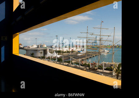 Vue sur le port de El Muelle centre commercial Las Palmas de Gran la capitale de l'île des Canaries Canaries Espagne Banque D'Images