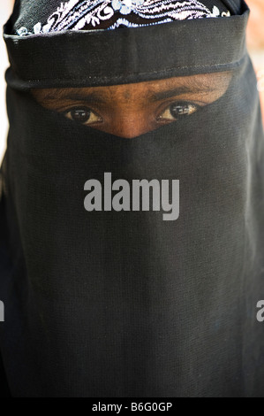 Musulman indien femme portant le niqab. L'Inde Banque D'Images