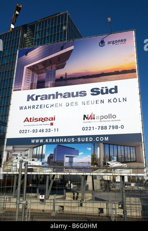 La Kranhaus (crane House), un prestigieux développement bureau à côté du Rhin, Cologne, Rhénanie du Nord-Westphalie, Allemagne. Banque D'Images