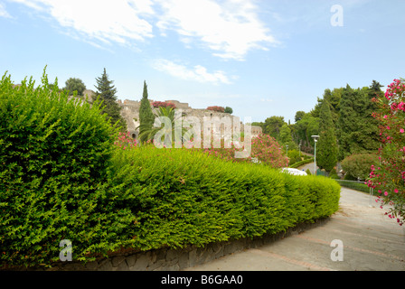 Vue à partir de la Porta Marina à la sortie extérieure du mur ouest, Pompéi, Pompéi, Campanie, Italie, Europe. Banque D'Images