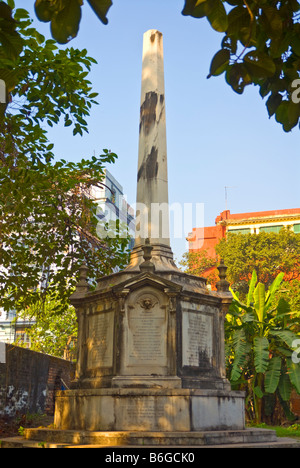 Le monument à la mémoire de ceux qui sont morts dans la prison de trou noir, Kolkata, Inde Banque D'Images