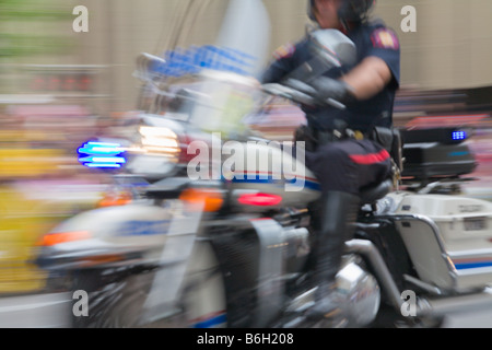 Policier sur une moto Calgary Alberta Canada Banque D'Images